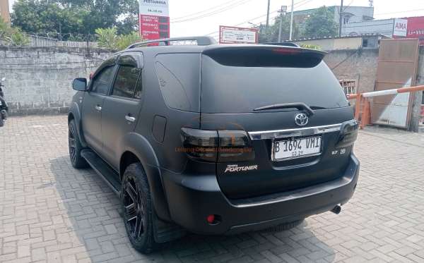TOYOTA FORTUNER