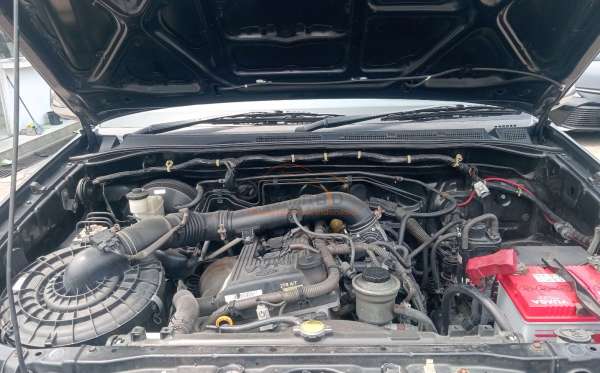 TOYOTA FORTUNER
