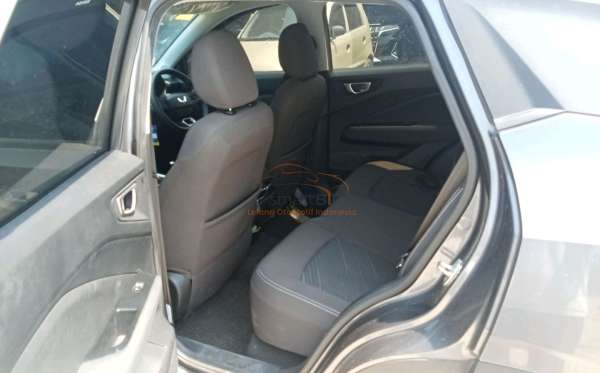 WULING ALVEZ 1.5