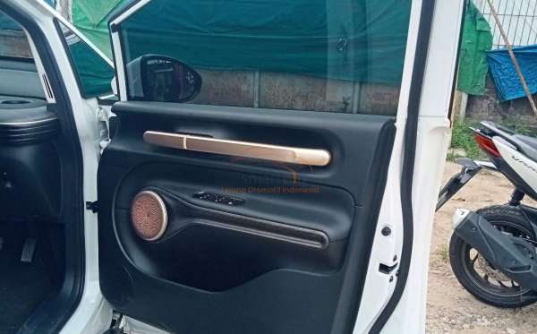 WULING Cloud EV