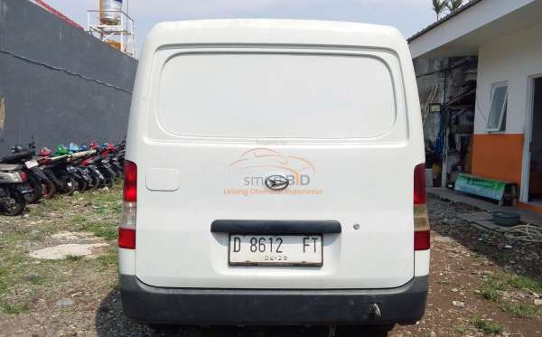 DAIHATSU GRAN MAX BLIND VAN