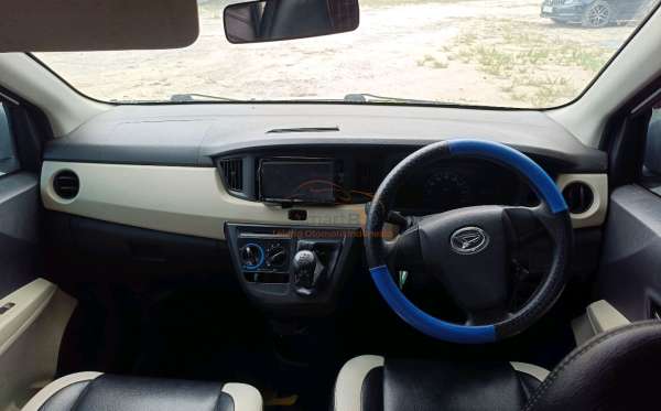 DAIHATSU SIGRA D