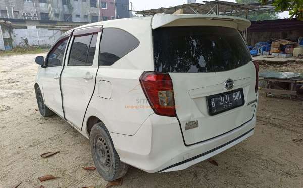 DAIHATSU SIGRA D