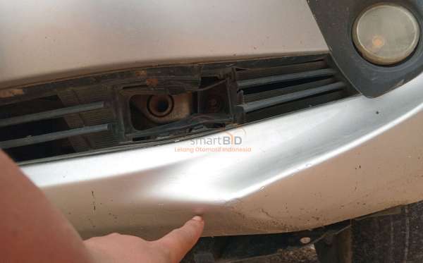 DAIHATSU XENIA R