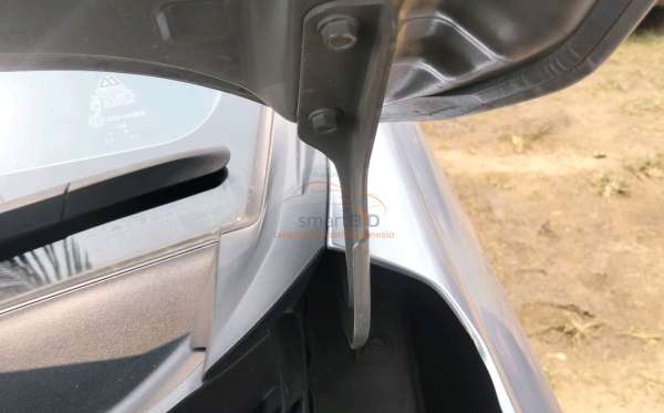 DAIHATSU XENIA