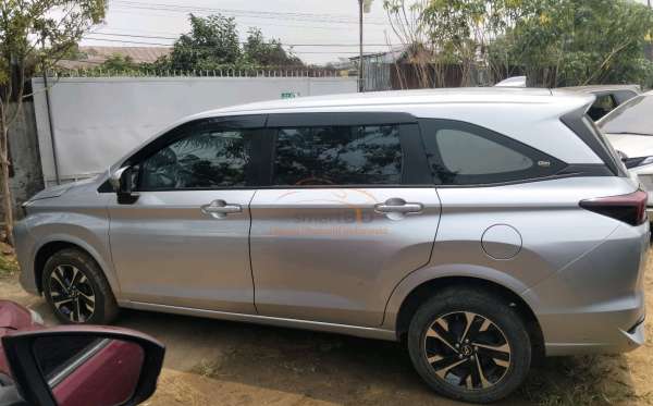DAIHATSU XENIA
