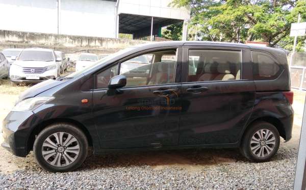 HONDA FREED GB3 1.5 S