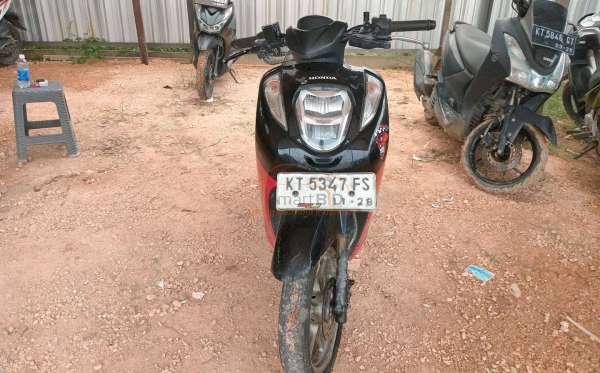 HONDA GENIO