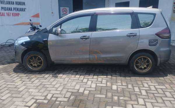 SUZUKI ERTIGA DX