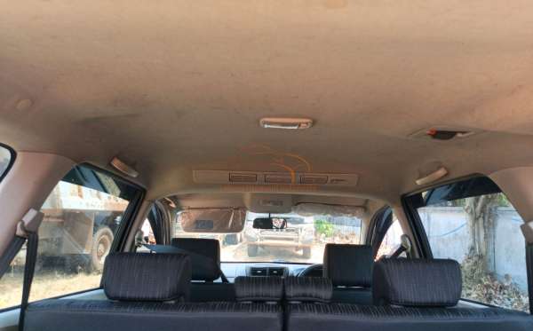 TOYOTA AVANZA