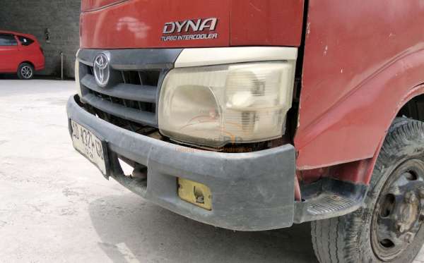 TOYOTA DYNA 130 HT