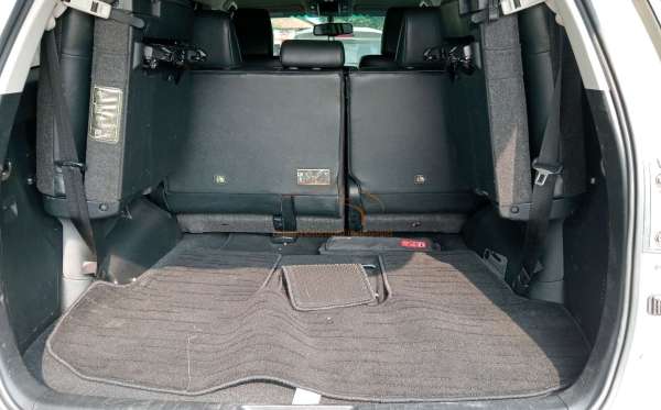 TOYOTA FORTUNER 2.4 VRZ