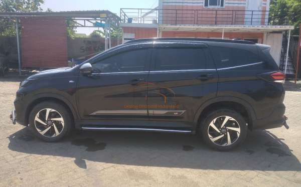 TOYOTA  RUSH  S