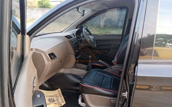 WULING  CONFERO  1.5 DB MY (4X2)