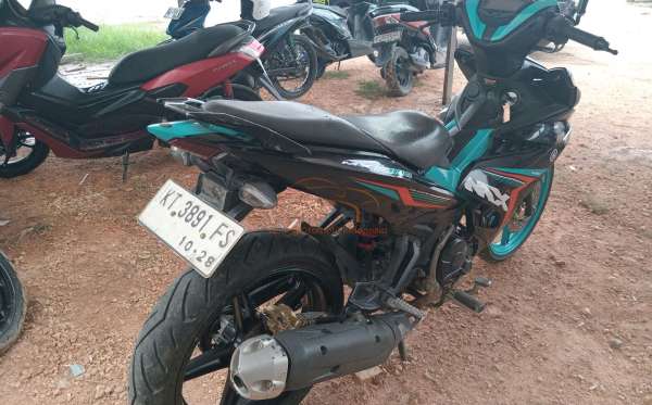 YAMAHA JUPITER MX