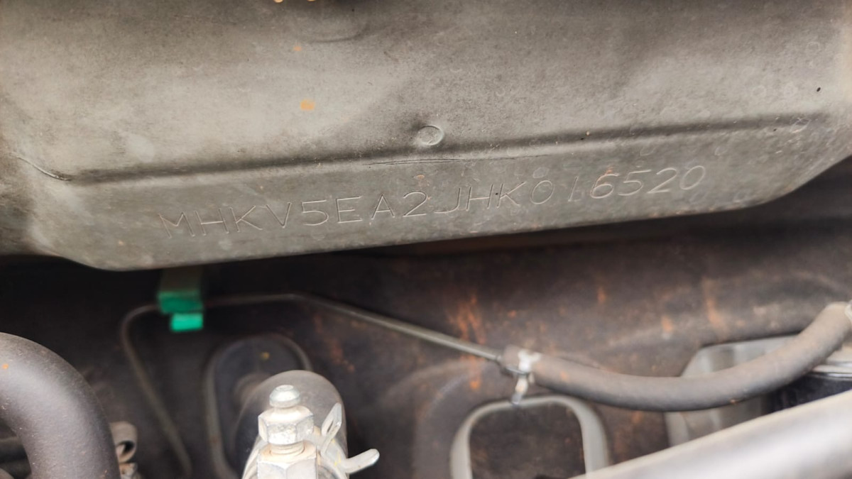 DAIHATSU XENIA  R