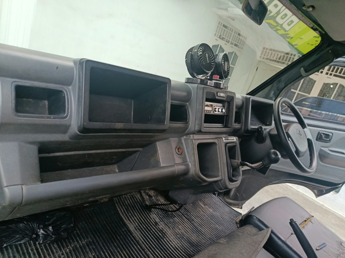 SUZUKI CARRY  PU