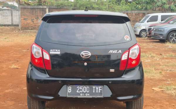 DAIHATSU  AYLA  1.0 M