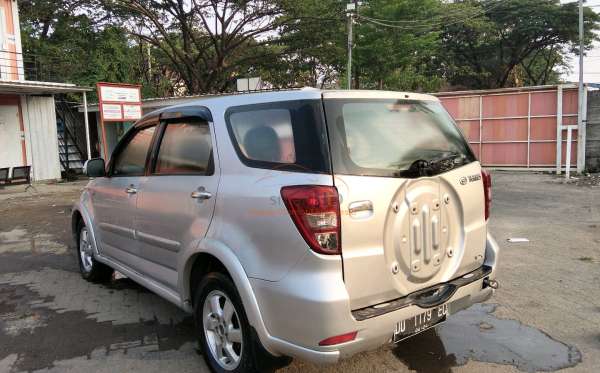DAIHATSU TERIOS