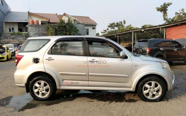 DAIHATSU TERIOS