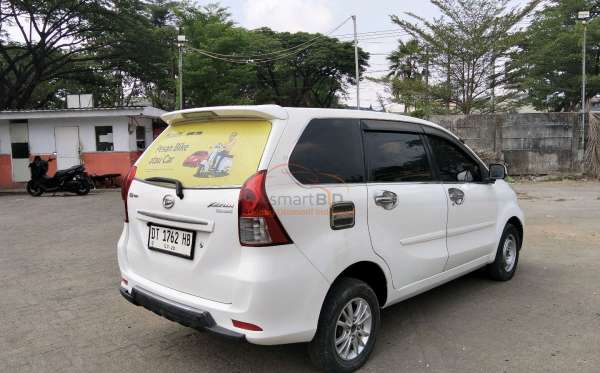 DAIHATSU  XENIA