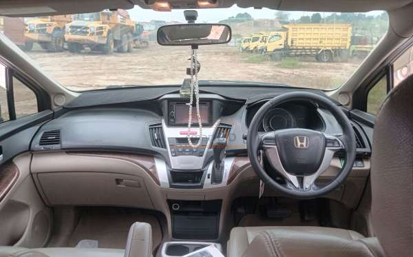HONDA ODYSSEY 2.4