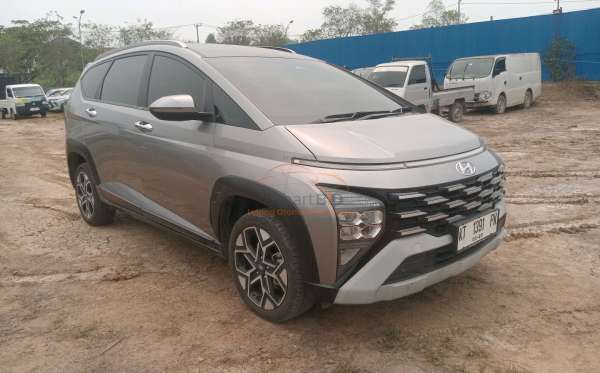 HYUNDAI STARGAZER