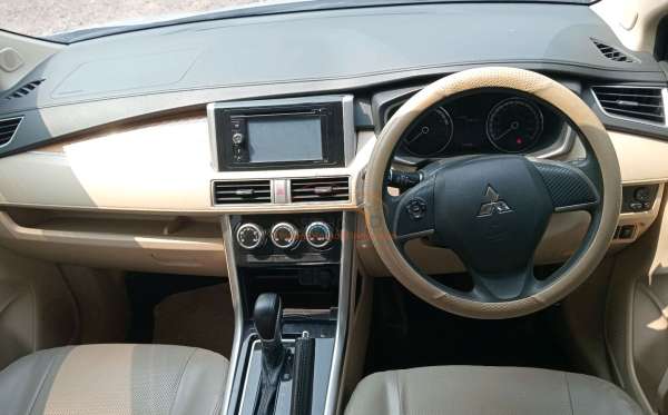MITSUBISHI XPANDER 1.5L ULTIMATE