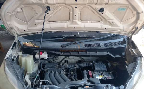 NISSAN EVALIA