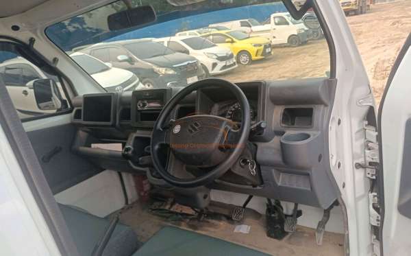 SUZUKI  CARRY  PU