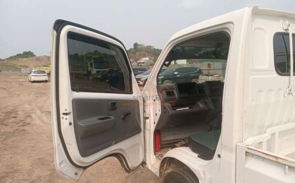SUZUKI  CARRY  PU