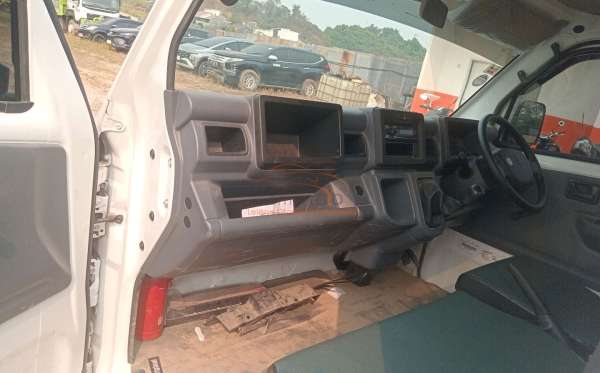 SUZUKI  CARRY  PU