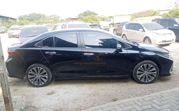 TOYOTA  COROLLA  ALTIS 1.8 V