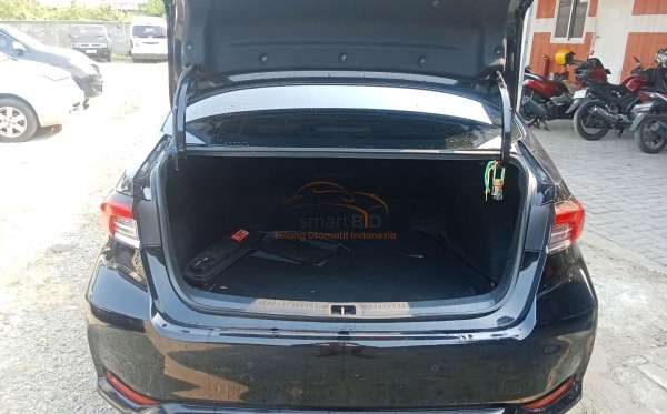 TOYOTA  COROLLA  ALTIS 1.8 V