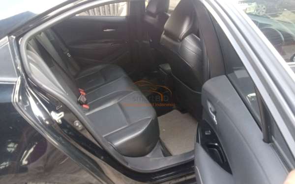 TOYOTA  COROLLA  ALTIS 1.8 V