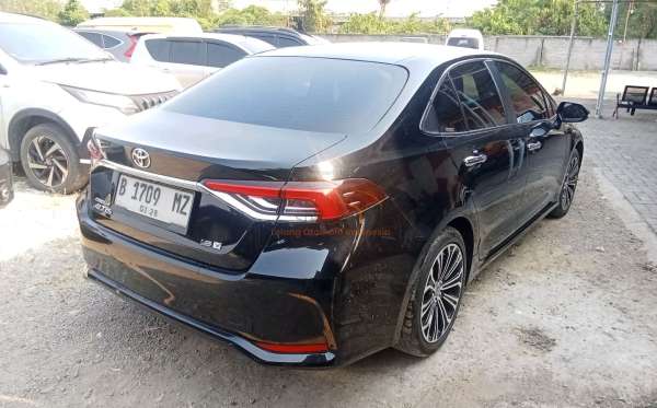 TOYOTA  COROLLA  ALTIS 1.8 V