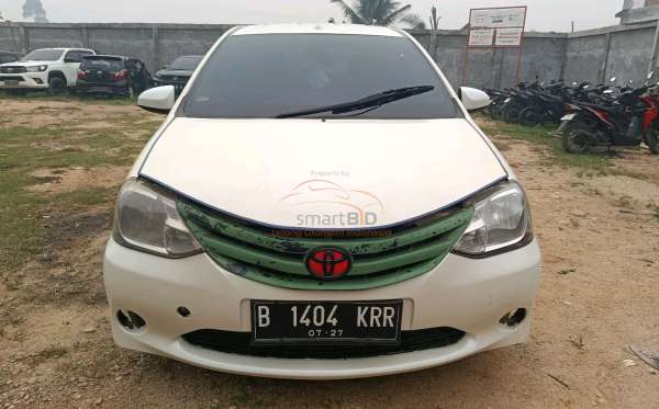 TOYOTA  ETIOS