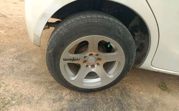TOYOTA  ETIOS