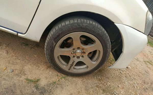 TOYOTA  ETIOS