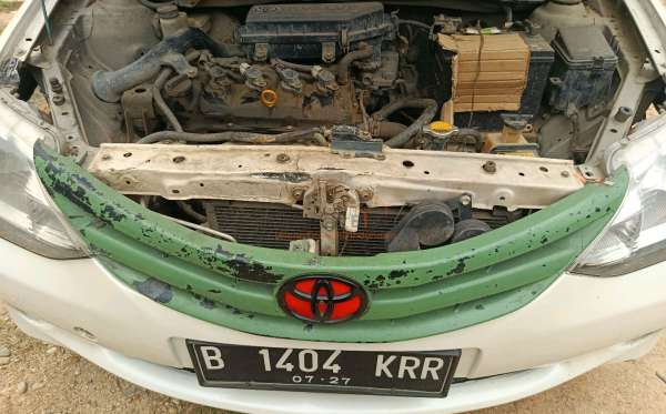 TOYOTA  ETIOS