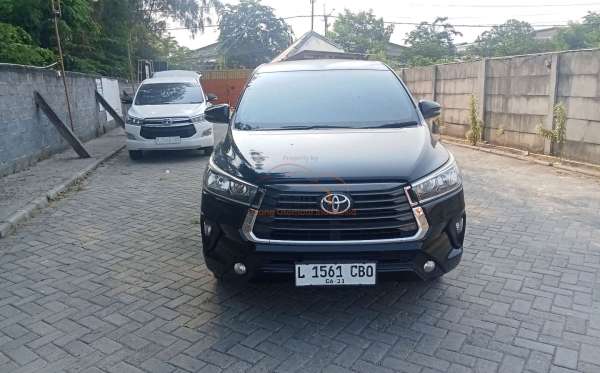 TOYOTA INNOVA G