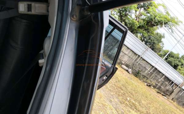 TOYOTA INNOVA