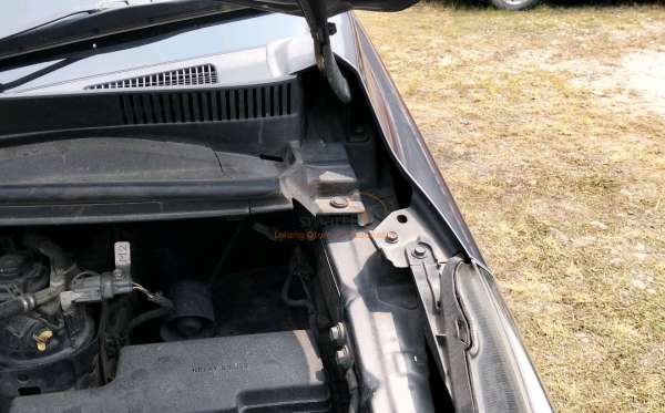 TOYOTA INNOVA