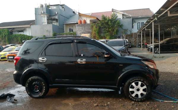 TOYOTA RUSH S