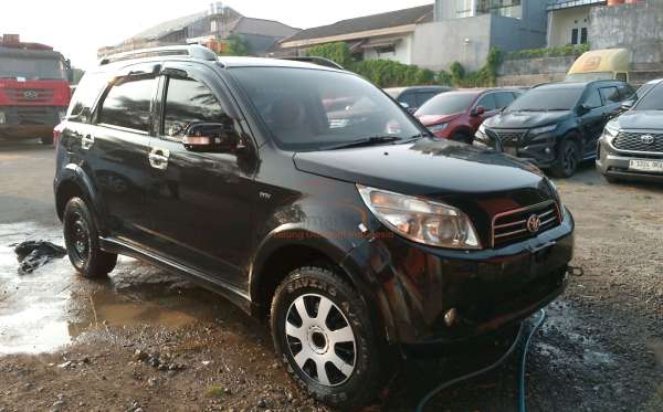 TOYOTA RUSH S