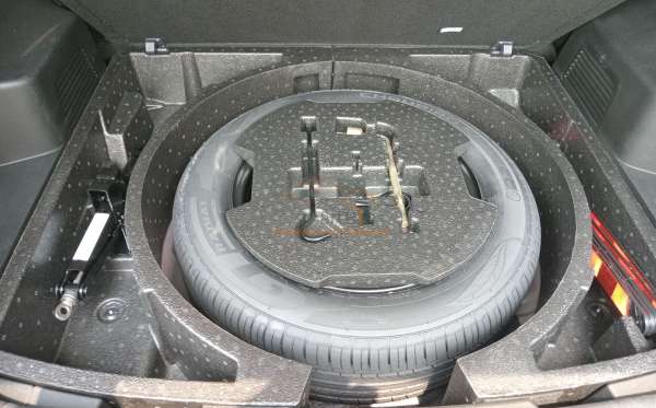 WULING ALVEZ 1.5
