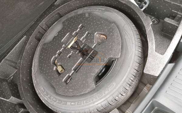 WULING  ALVEZ  1.5