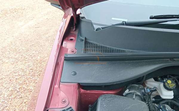 WULING  ALVEZ  1.5