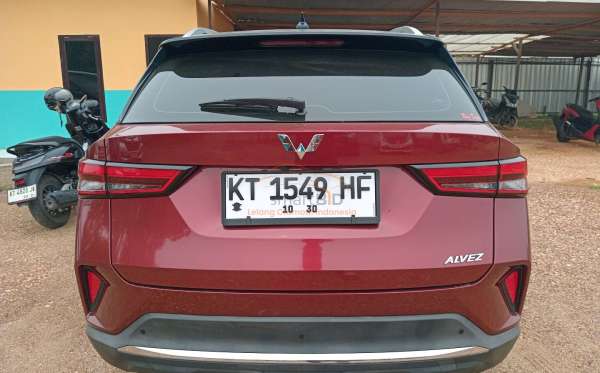 WULING  ALVEZ  1.5