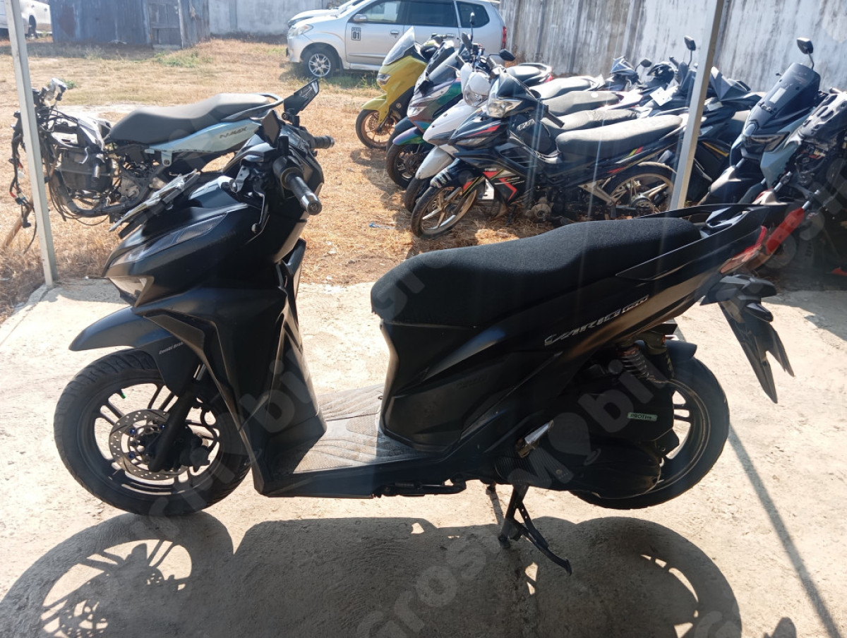 HONDA VARIO 150